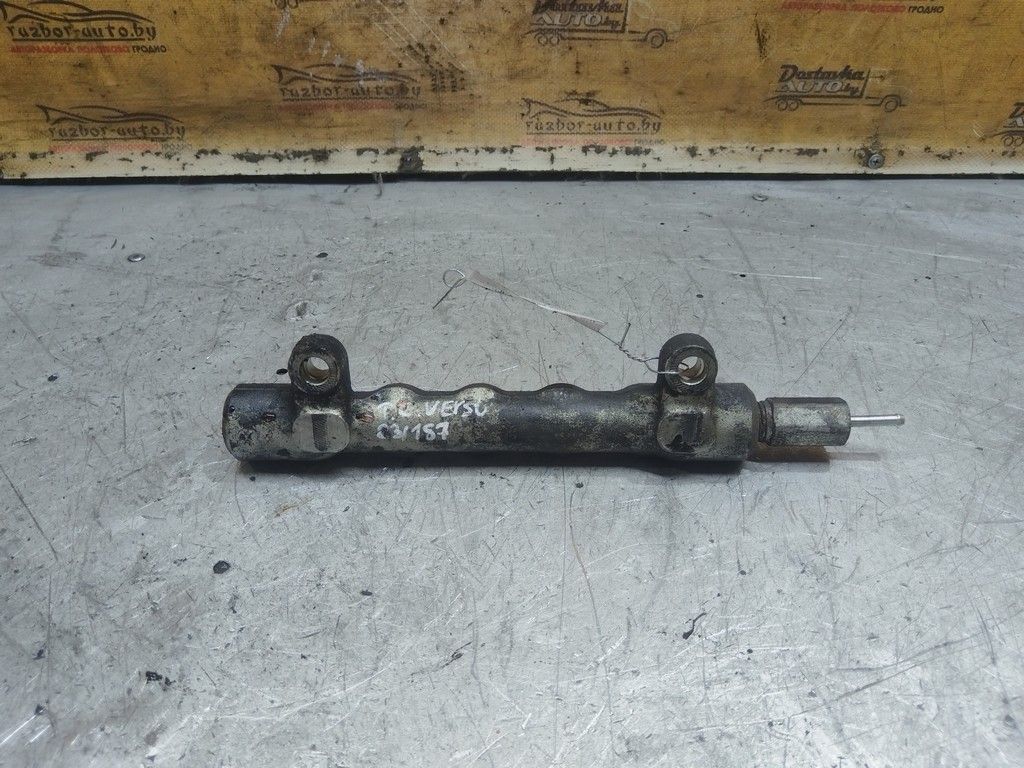 Топливная рампа 5IQ6E8 Toyota Corolla Verso - Фото 3