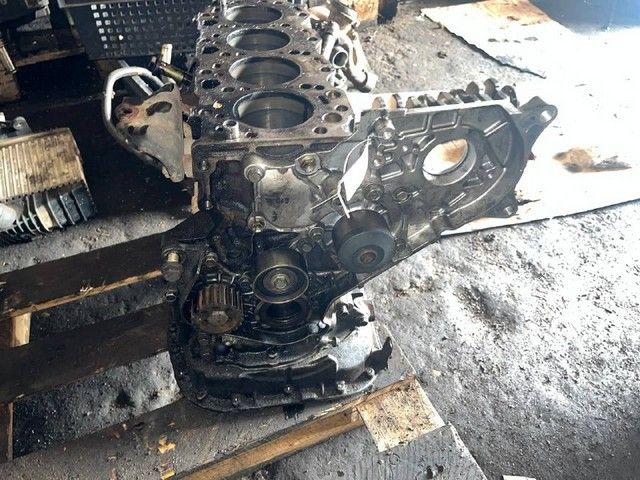 Блок цилиндров 0QHKLZ Toyota Corolla Verso - Фото 3