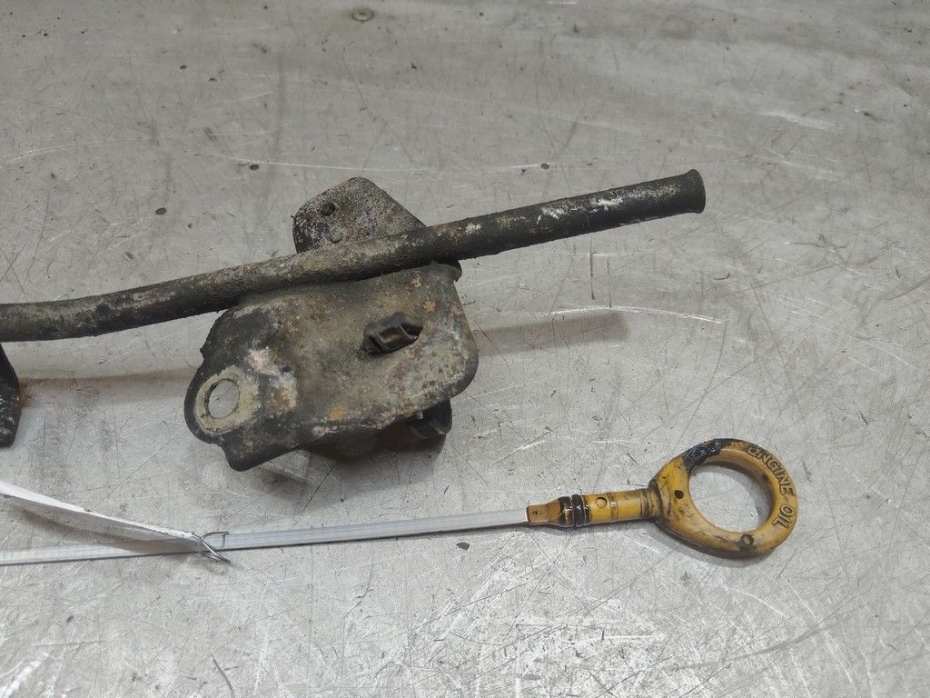 Щуп двигателя T31WRA Toyota Corolla Verso - Фото 3